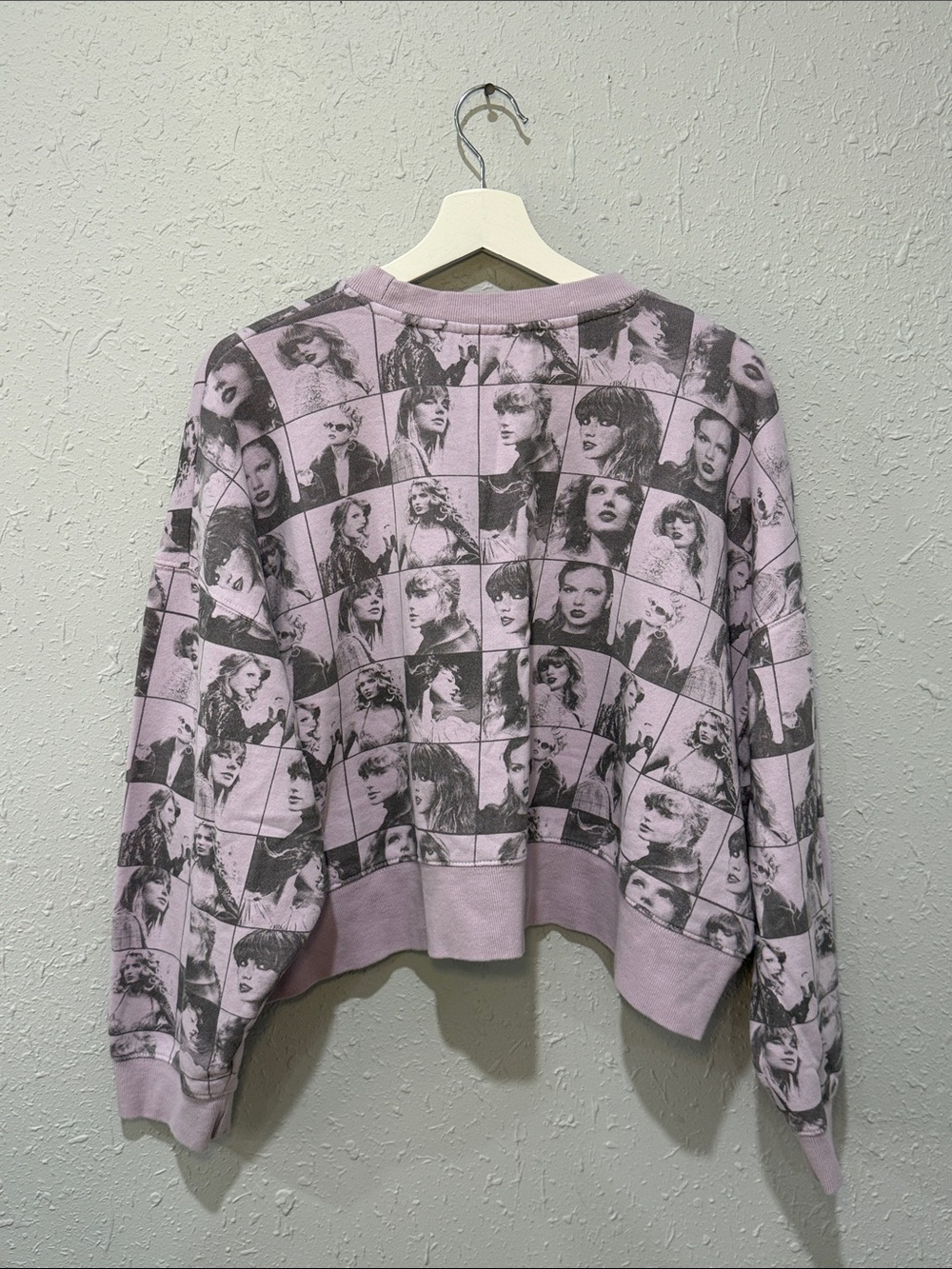 Taylor Swift The Eras Tour Cropped Lavender Crewneck Pullover Sweatshirt Size M - Picture 7 of 11